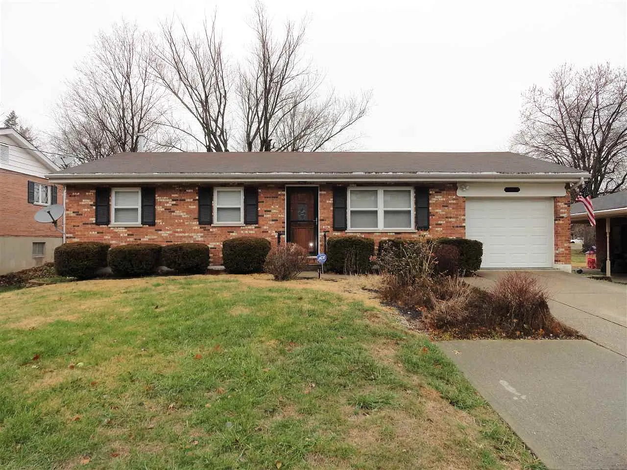 528 Stevenson Rd photo 1