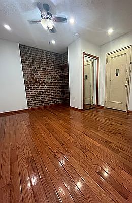 5th image of 1070 Saint Nicholas Ave #1A