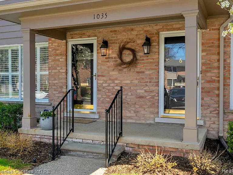 1035 N Old Woodward Ave #5 — Photo 1