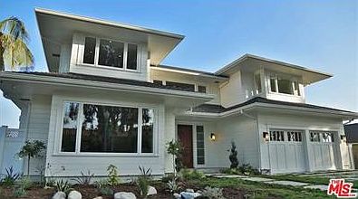 1st image of 3048 Queensbury Dr