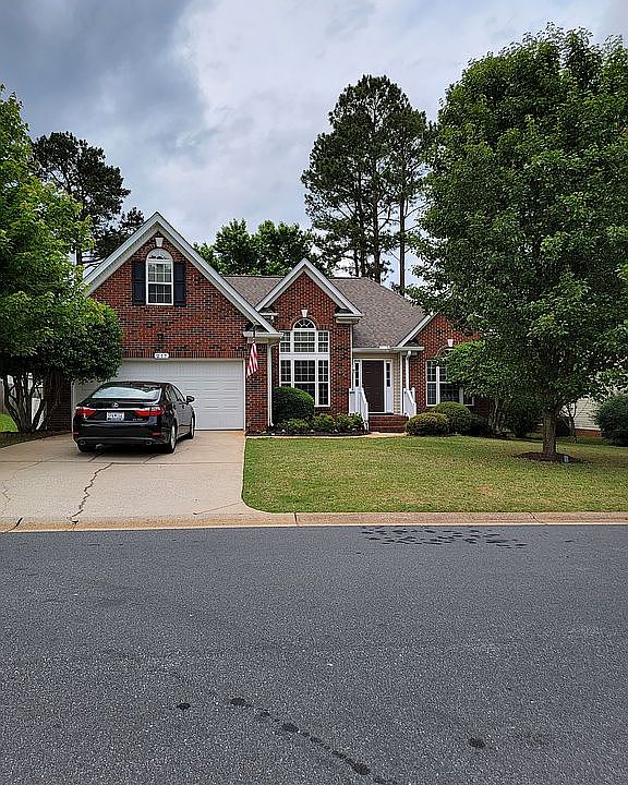 1st image of 217 Windsong Way