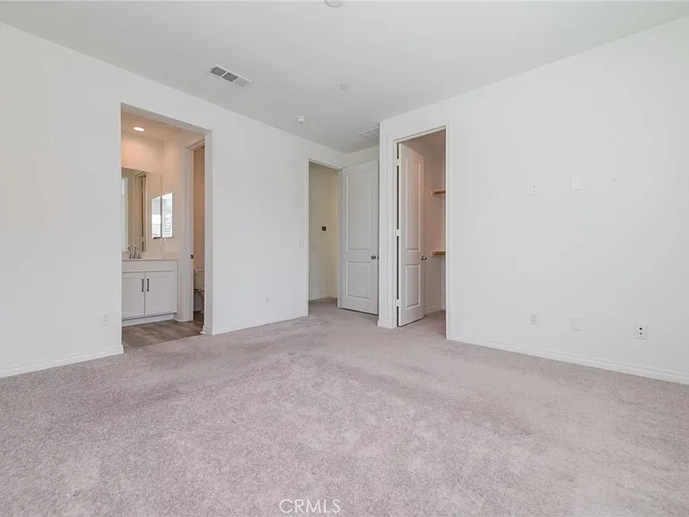 142 Sawbuck — Photo 27