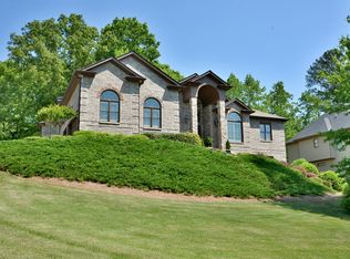 2140 Cascading Creek Ct, Cumming, GA 30041