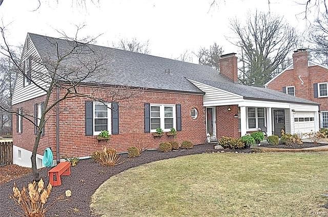 1st image of 16 Armstrong Dr