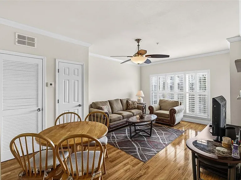 1216 S Missouri Ave #203 — Photo 9