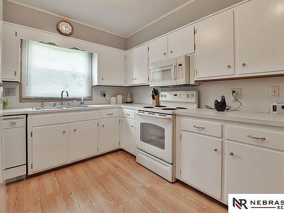 2nd image of 4405 N 108th St