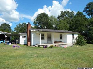 215 Simmons Rd, Hartselle, AL 35640