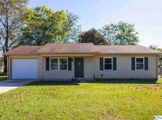 14003 Graylynn Dr SW, Huntsville, AL 35803