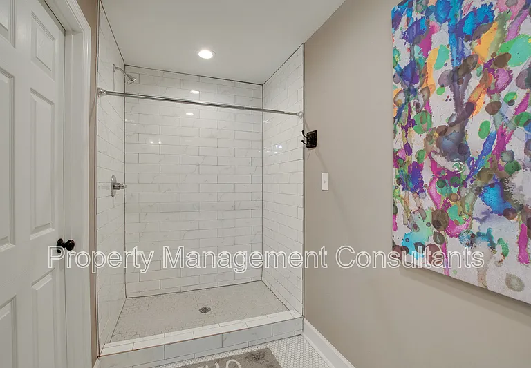 805 Rison Ave NE — Photo 33