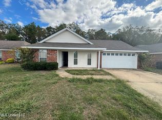 142 Cedar Spring Cir, Pearl, MS 39208