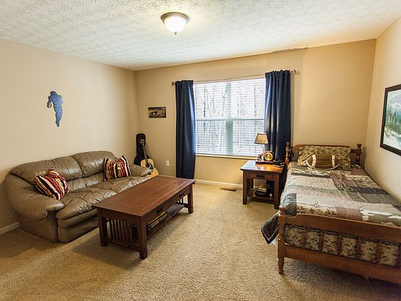 5th image of 5634 Harrow Glen Ct