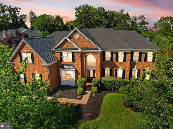 43864 Ashlawn Ct, Ashburn, VA 20147