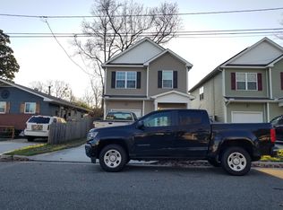 631 Milford Ave, Hampton, VA 23661