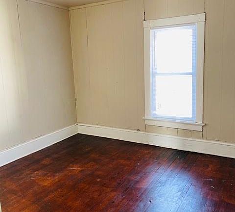 4th image of 2406 W Highland Ave