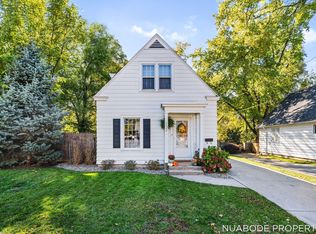 132 Graceland St NE, Grand Rapids, MI 49505