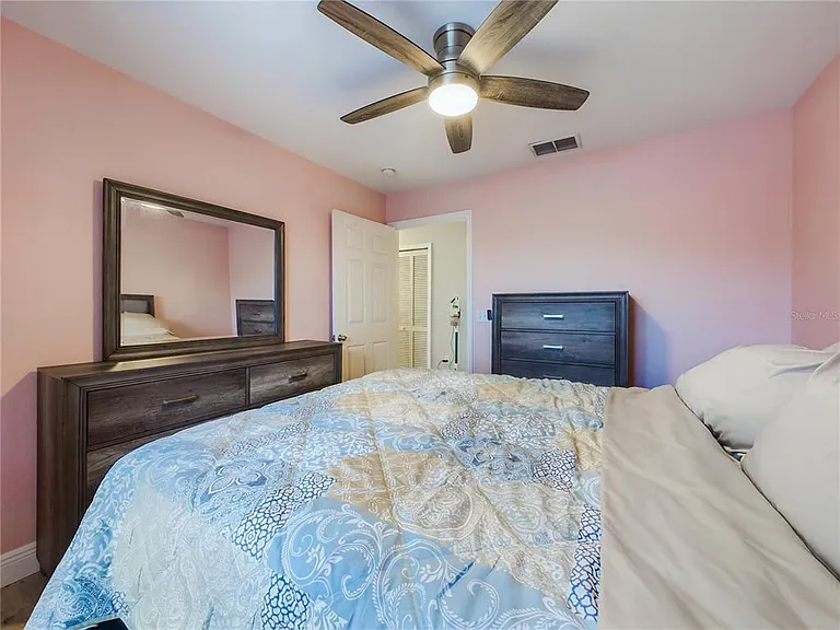 5521 Rosehill Rd #203 — Photo 27