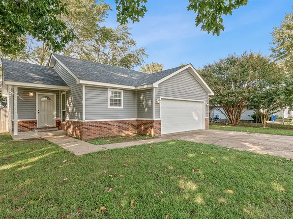 1408 Medallion Cir, Jonesboro, AR 72404