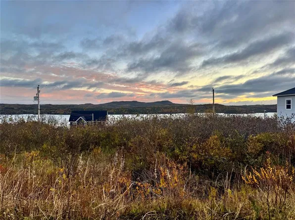 18 Goulding Avenue, Sunnyside, NL A0B3J0