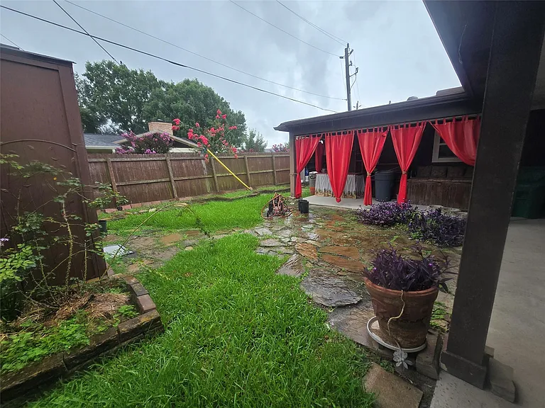 9802 Sagepike Dr — Photo 35