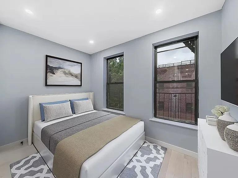 763 Seneca Ave #2R — Photo 2
