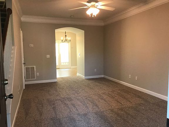 3rd image of 105 4h Ave #103