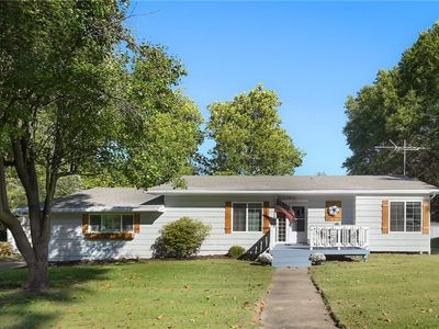 106 E 12th St, Higginsville, MO, 64037