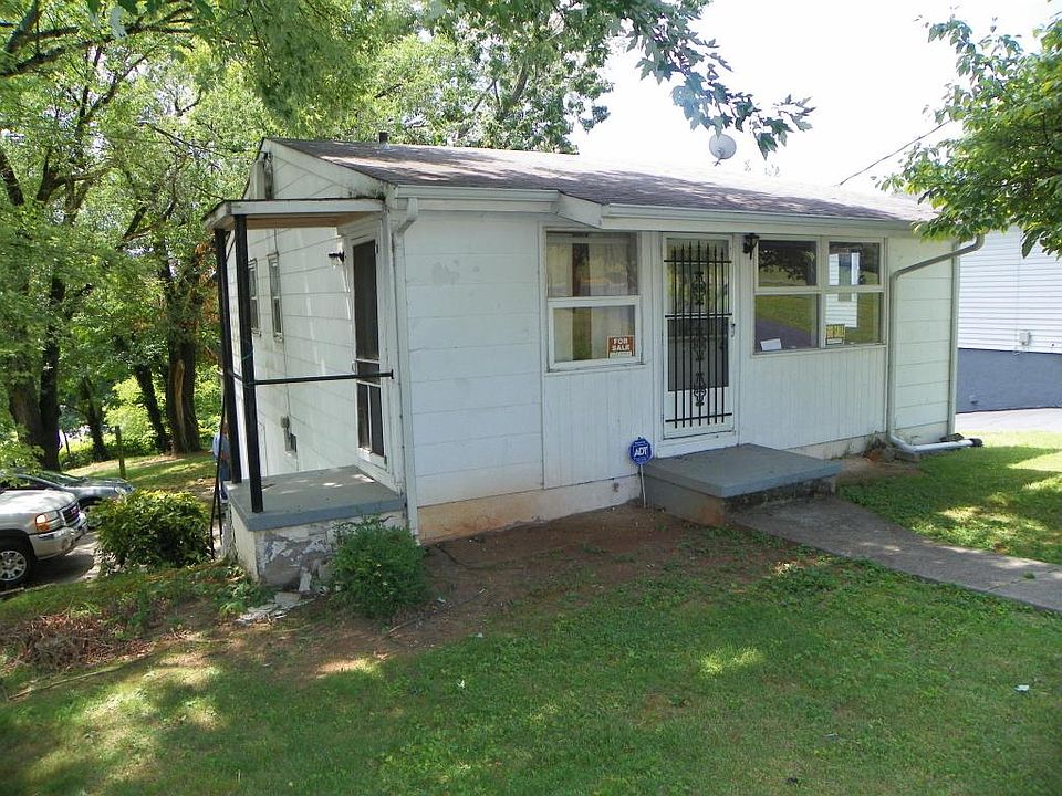 1st image of 2500 Truman Ave