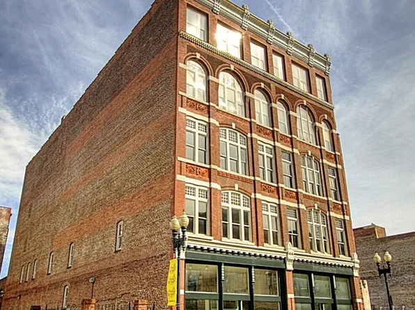 310 S Gay St #403, Knoxville, TN 37902