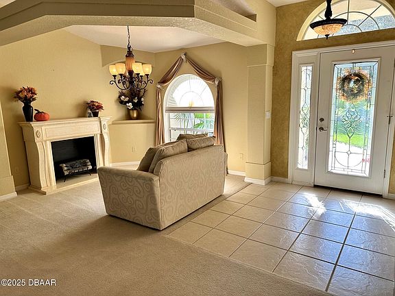 4th image of 520 Nature Creek Ln