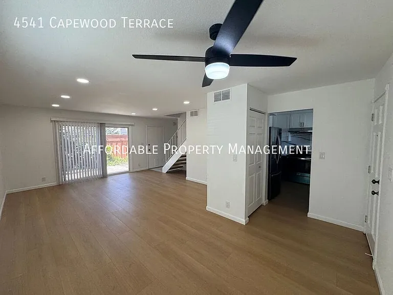 4541 Capewood Ter — Photo 2
