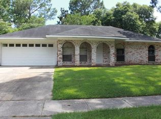 9270 Tasmania Ave, Baton Rouge, LA 70810