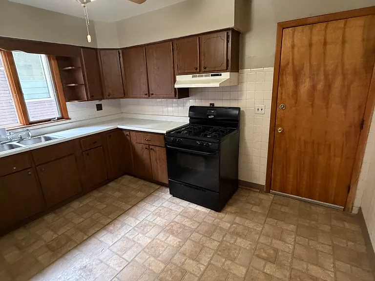 434 Potomac Ave #1 — Photo 7