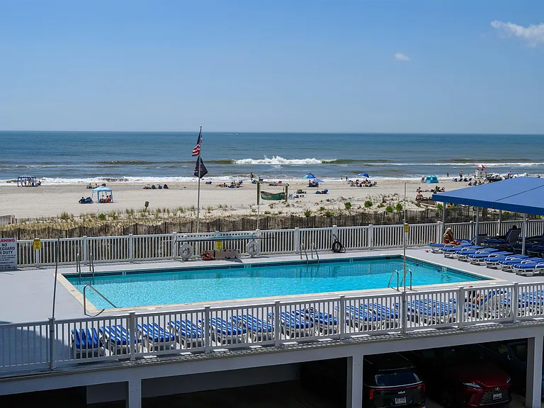 9100 Beach #304 — Photo 30