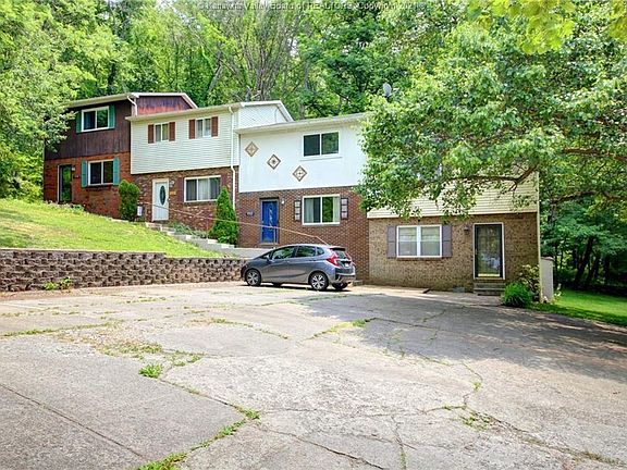 4th image of 110 Town Ct