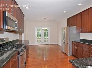 166 Brookwood Dr, Charlottesville, VA 22902