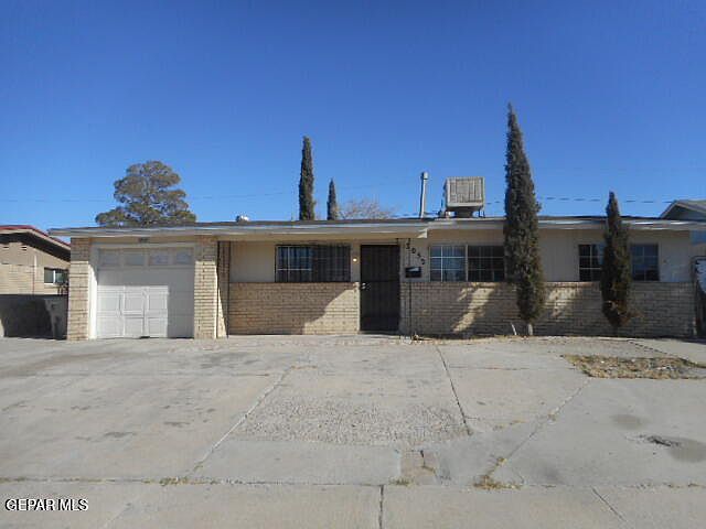 1st image of 2032 Solano Dr