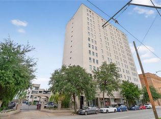 1205 Saint Charles Ave APT 701, New Orleans, LA 70130