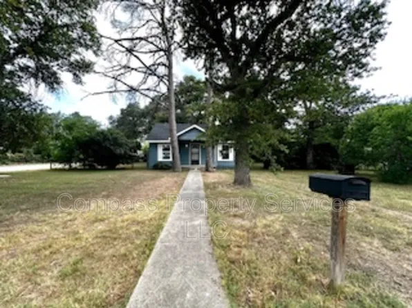 300 N Oak St, Waco, TX 76705