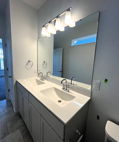 Double vanity - Primary Bath