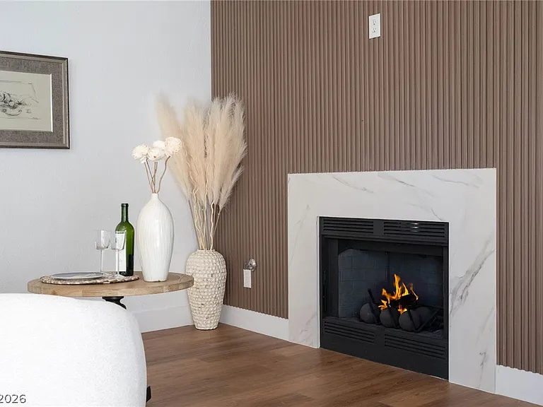 7825 Desert Bell Ave — Photo 20