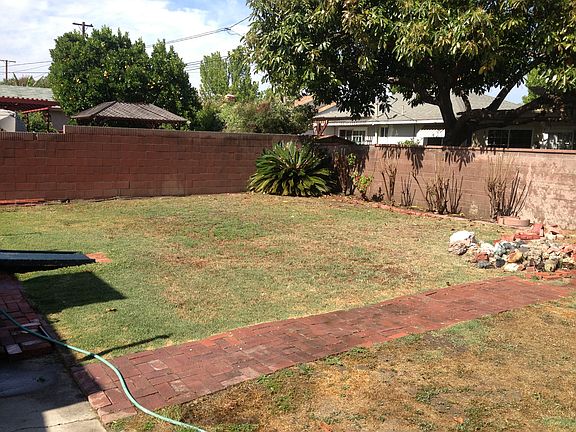 3rd image of 3418 Gondar Ave