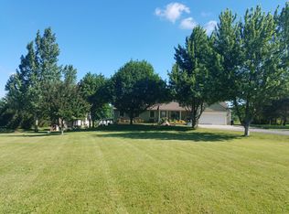 9379 Perry Rd, Goodrich, MI 48438