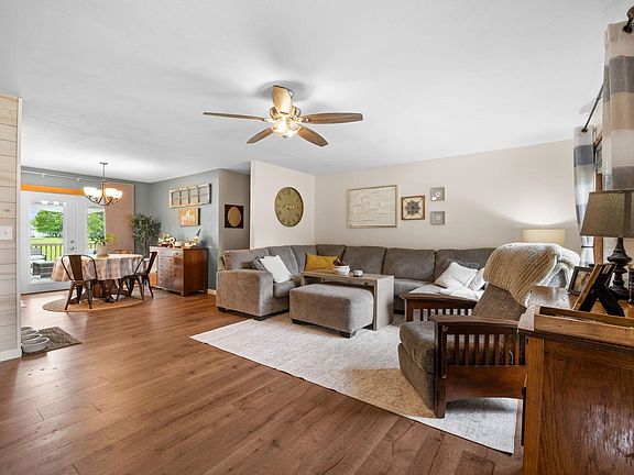 5th image of 1809 Edon Dr