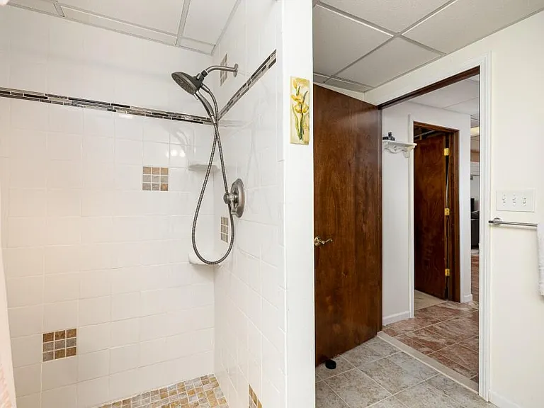 3339 Elsinore Ct — Photo 45