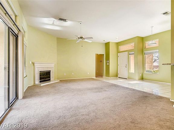 5th image of 2809 Hanging Rock Dr