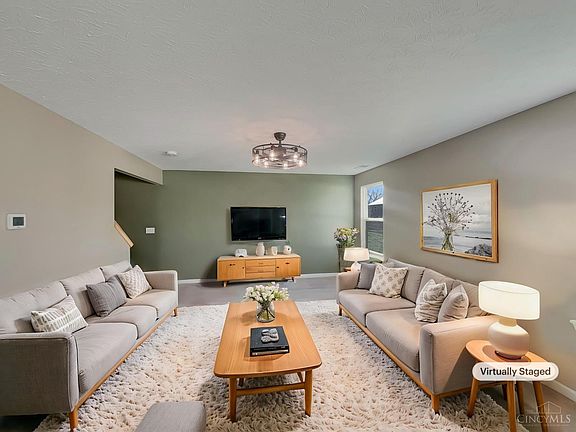 2nd image of 5 Berry Ct