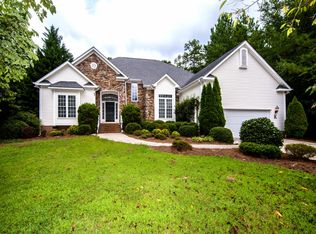 1626 Hunters Place Rd, York, SC 29745