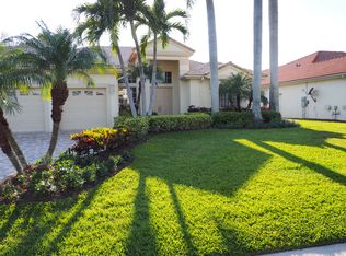 2214 SE Stonehaven Rd, Port Saint Lucie, FL 34952