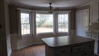3rd image of 509 Shelley Dr