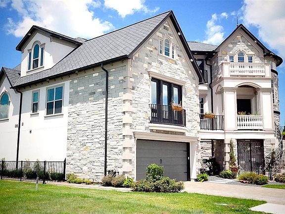 2nd image of 756 Pegasus Ln